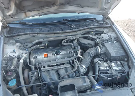 2010 Honda Accord 2.4 Ex-L from USA, damaged, VIN 1HGCP2F80AA133811